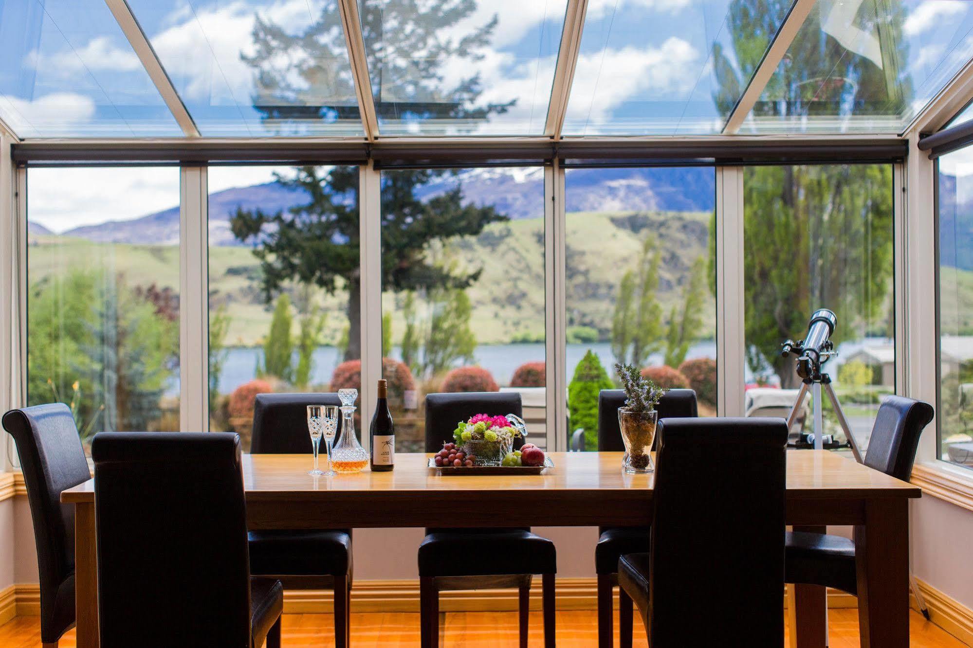 The Shan'S Lodge Queenstown Exteriör bild